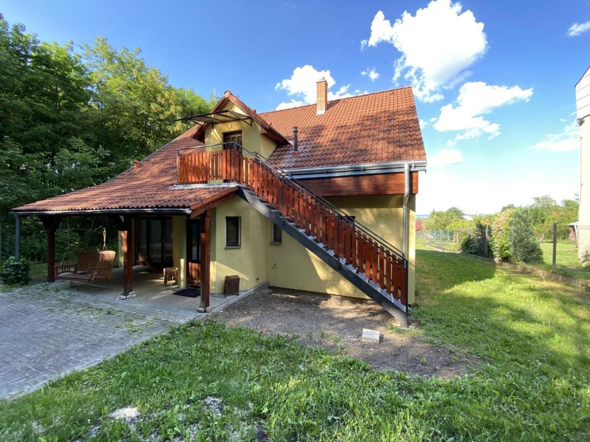 Apartments In Villa Теплице Екстериор снимка
