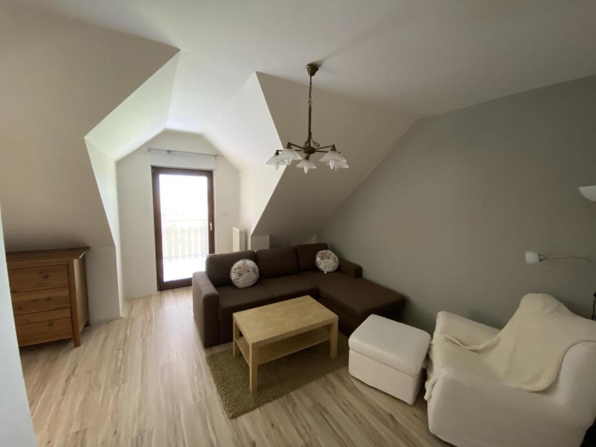 Apartments In Villa Теплице Екстериор снимка